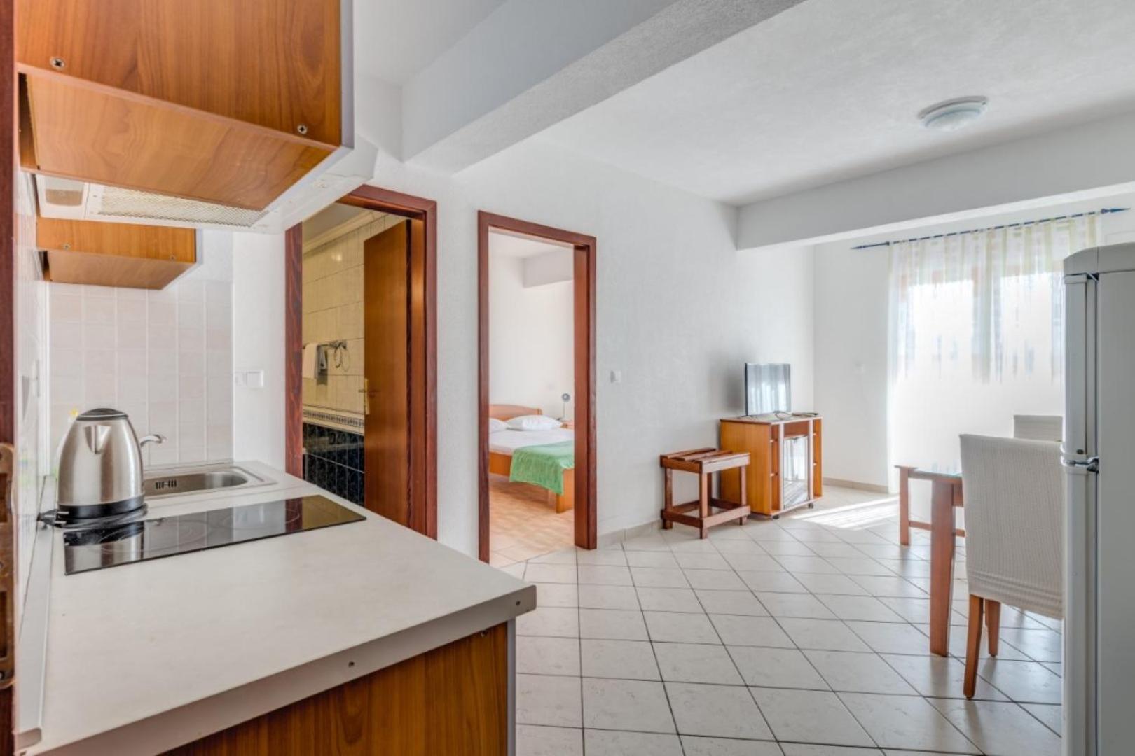 Ruza&Nikolina "1" Apartmani - Baška Voda Extérieur photo